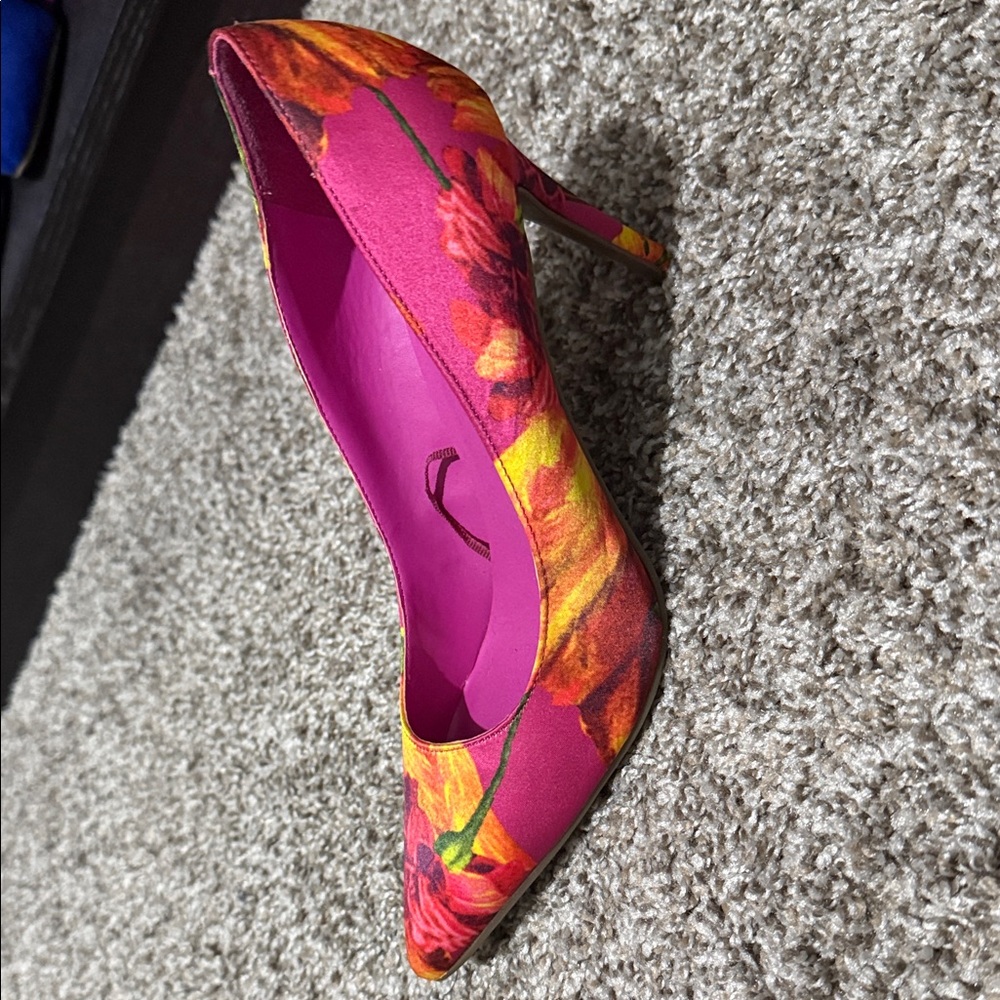 Marc Fisher Pink Floral Pointed Stiletto Heel